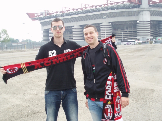 Balzs bartommal a San Siro eltt